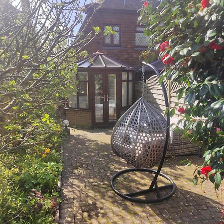 Beautiful Bexhill Cottage With Garden 3 Mins Walk To Beach Exterior photo