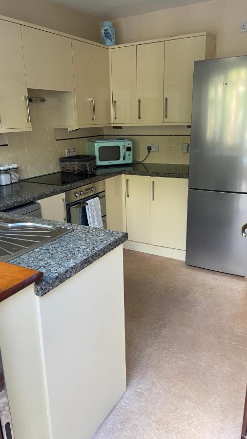 Beautiful Bexhill Cottage With Garden 3 Mins Walk To Beach Exterior photo